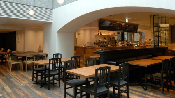 Paul Bassett 新宿